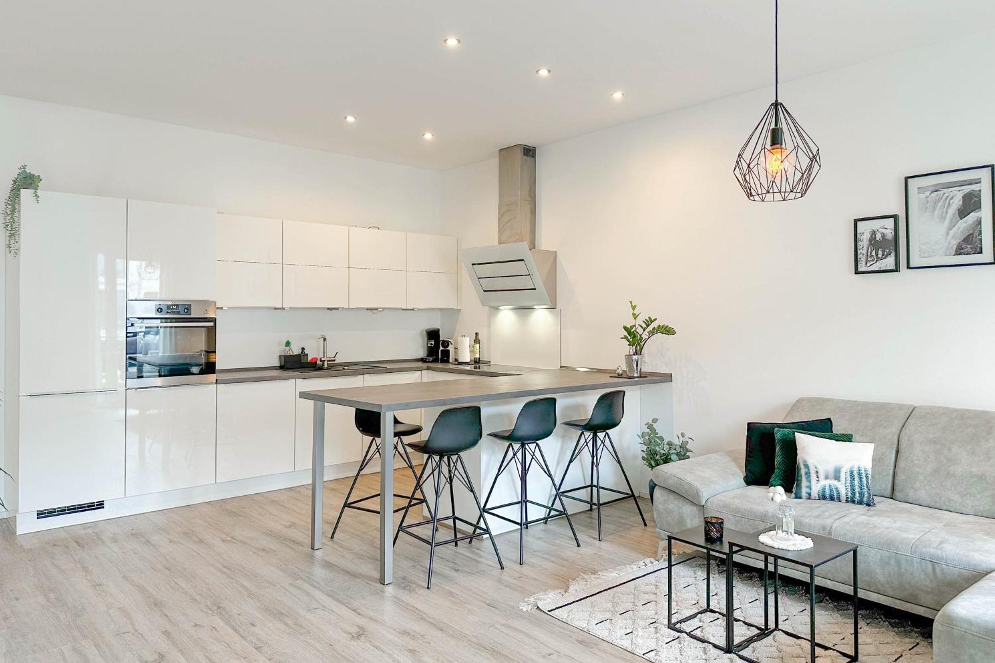 Modernes Trierer Cityloft Mit Grossem Balkon Exterior foto